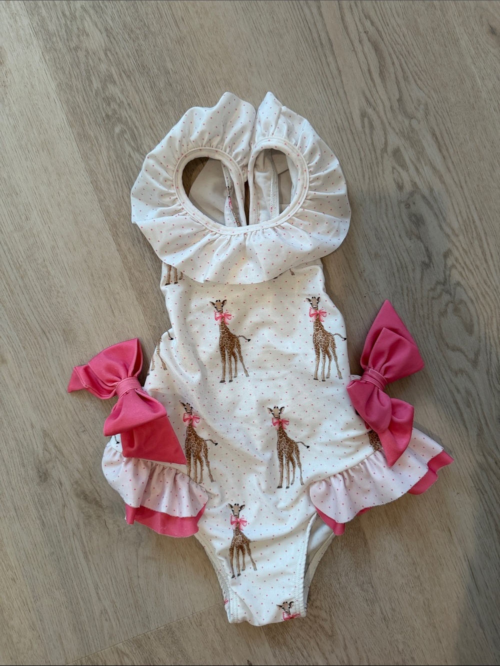 Sal & Pimenta Girls White & Pink Giraffe One-Piece Swimsuit with Bows 4t